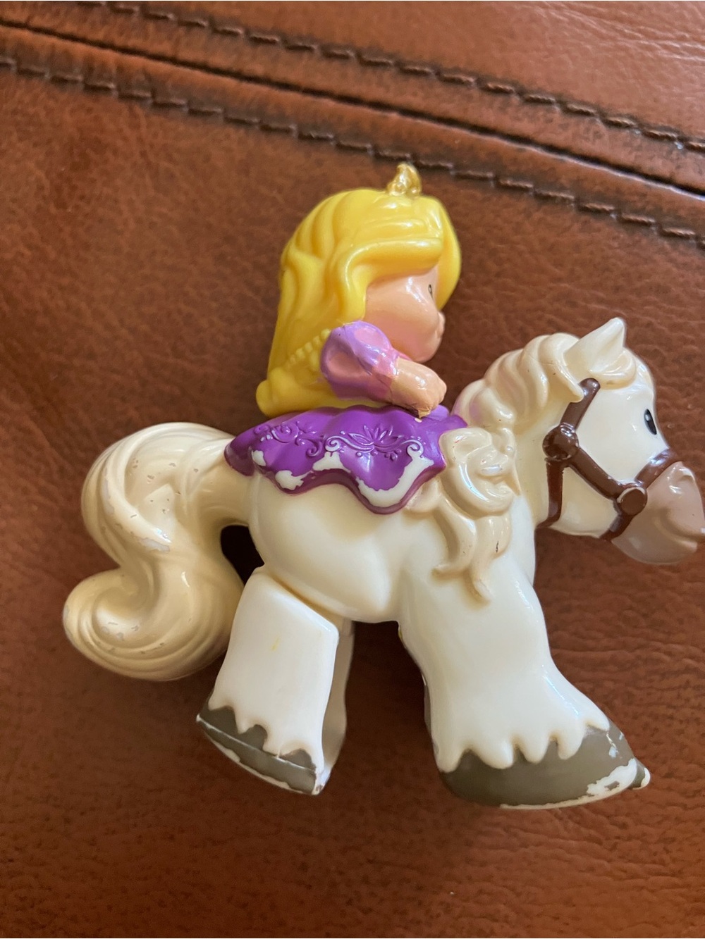 Fisher Price Little People Disney Princess Rapunzel Klip Klop Horse